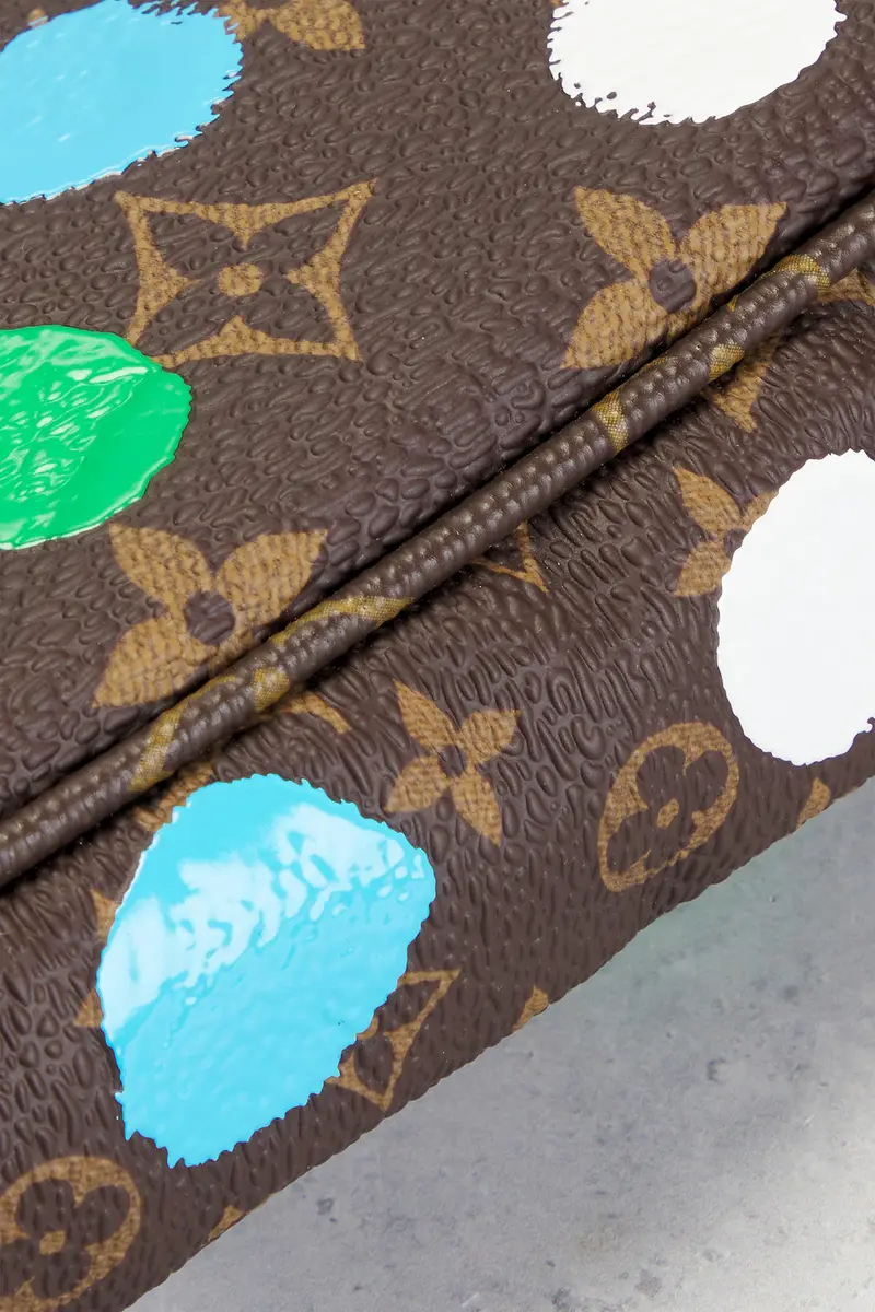 Louis Vuitton Louis Vuitton X Yayoi Kusama Painted Dots Monogram Multi Pochette Accessoires Shoulder Bag | Thumbnail 6 Louis Vuitton Louis Vuitton X Yayoi Kusama Painted Dots Monogram Multi Pochette Accessoires Shoulder Bag | Thumbnail 6