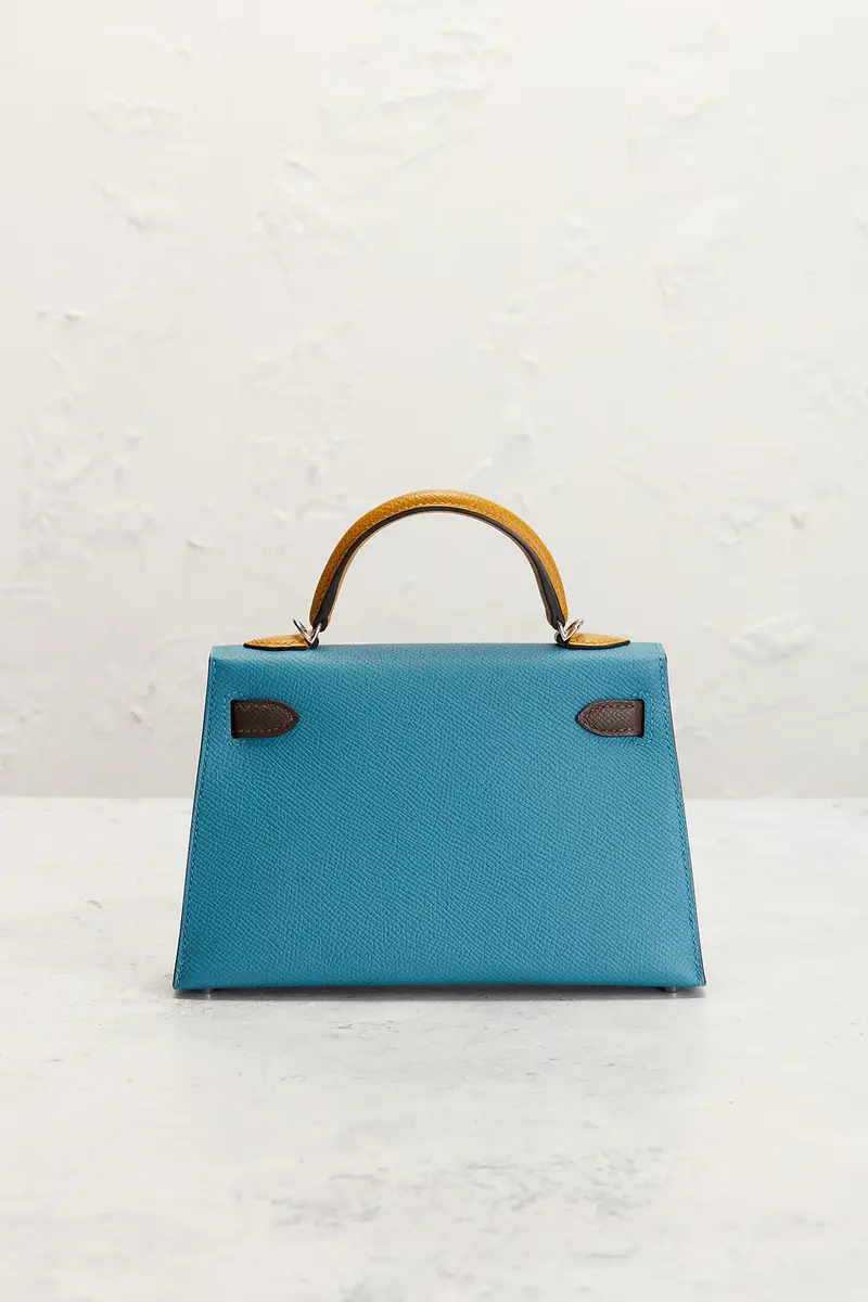 HERMÈS Hermes Epsom Kelly 20 Handbag | Thumbnail 3 HERMÈS Hermes Epsom Kelly 20 Handbag | Thumbnail 3