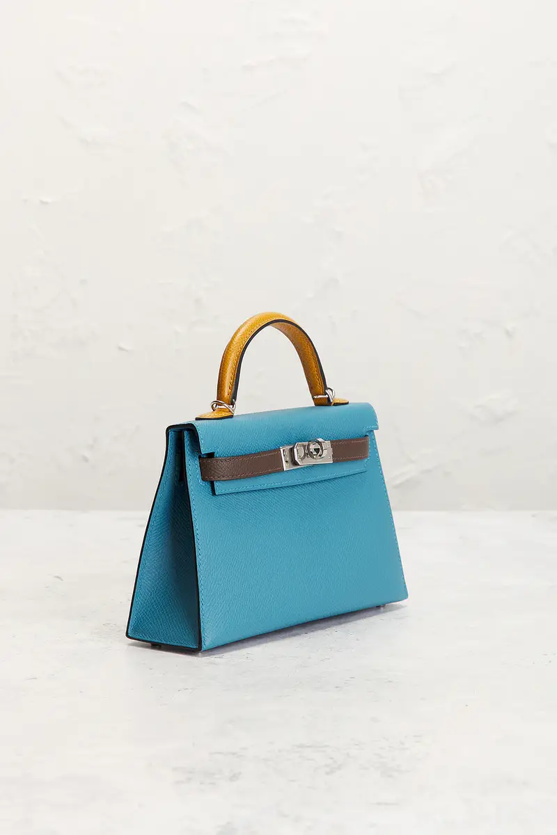 HERMÈS Hermes Epsom Kelly 20 Handbag | Thumbnail 4 HERMÈS Hermes Epsom Kelly 20 Handbag | Thumbnail 4