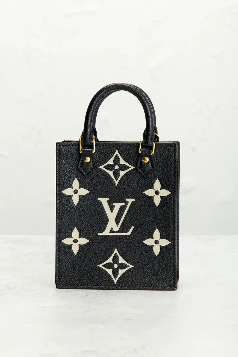 Louis Vuitton Louis Vuitton Empreinte Monogram Giant Petit Sac Plat Tote Bag | Thumbnail 3 Louis Vuitton Louis Vuitton Empreinte Monogram Giant Petit Sac Plat Tote Bag | Thumbnail 3