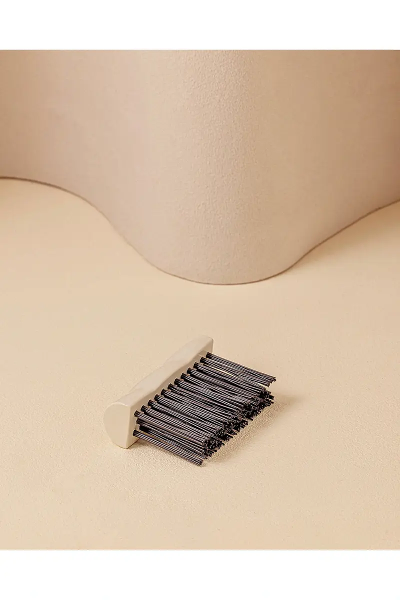 La Bonne Brosse Brush Cleaner Accessory | Thumbnail 5 La Bonne Brosse Brush Cleaner Accessory | Thumbnail 5
