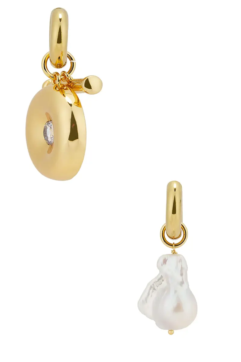 Timeless Pearly Drop Earrings | Thumbnail 4 Timeless Pearly Drop Earrings | Thumbnail 4
