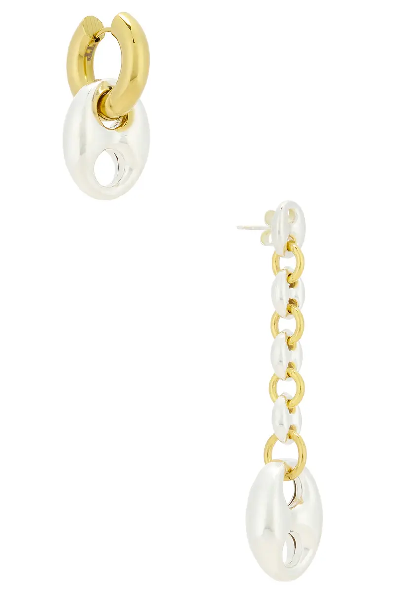 Timeless Pearly Drop Earrings
