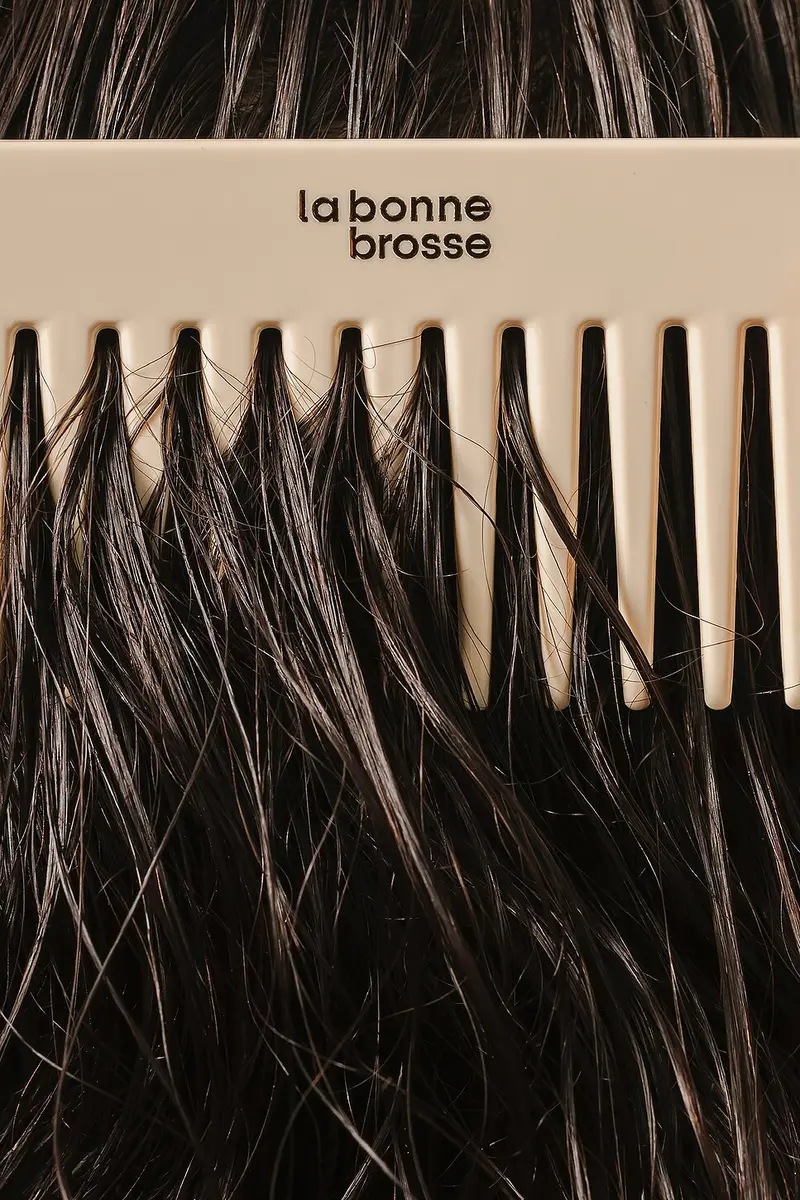 La Bonne Brosse Large Comb | Thumbnail 3 La Bonne Brosse Large Comb | Thumbnail 3