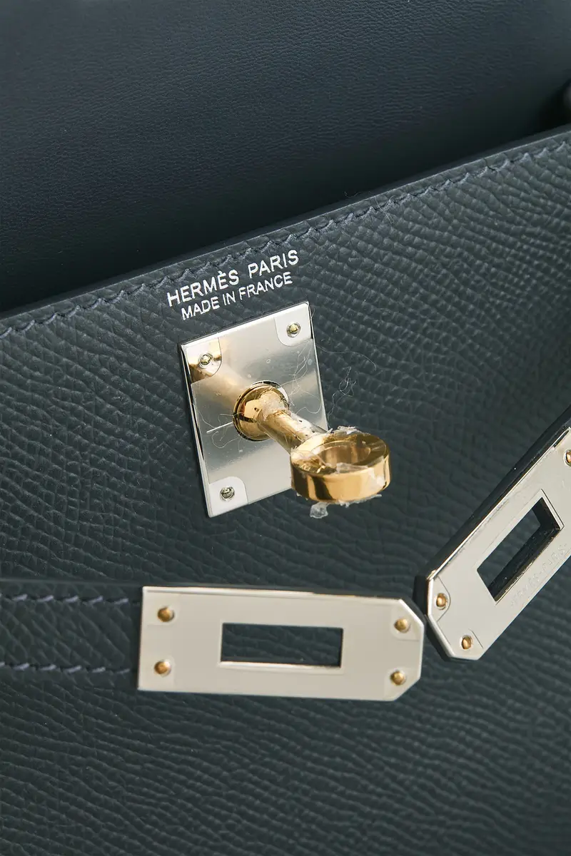 HERMÈS Hermes Epsom Kelly 20 Handbag | Thumbnail 7 HERMÈS Hermes Epsom Kelly 20 Handbag | Thumbnail 7