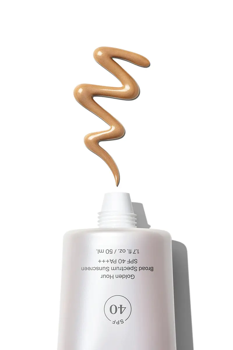 SUPERGOOP! Glowscreen SPF 40 | Thumbnail 2