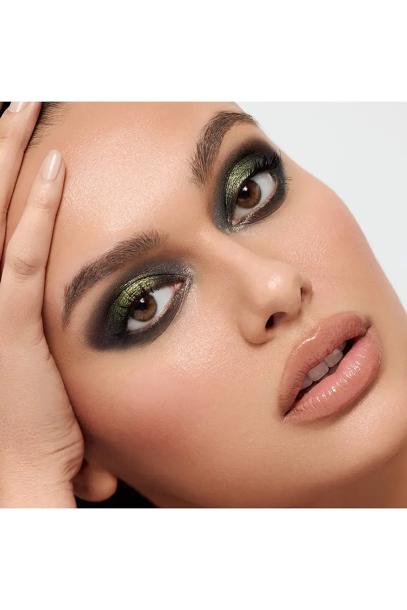 PAT MCGRATH LABS Mothership Xii Petalmorphosis | Thumbnail 4 PAT MCGRATH LABS Mothership Xii Petalmorphosis | Thumbnail 4