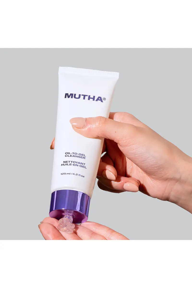 MUTHA Oil To Gel Cleanser | Thumbnail 2
