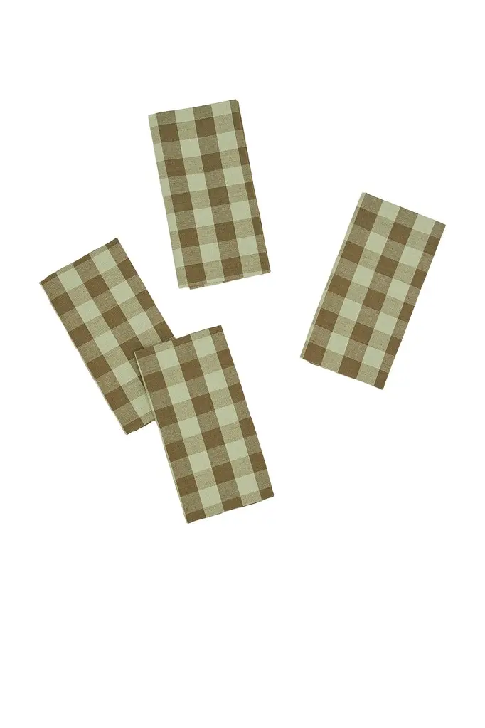 HAWKINS NEW YORK Essential Gingham Dinner Napkins Set Of 4 | Image 1 HAWKINS NEW YORK Essential Gingham Dinner Napkins Set Of 4 | Image 1