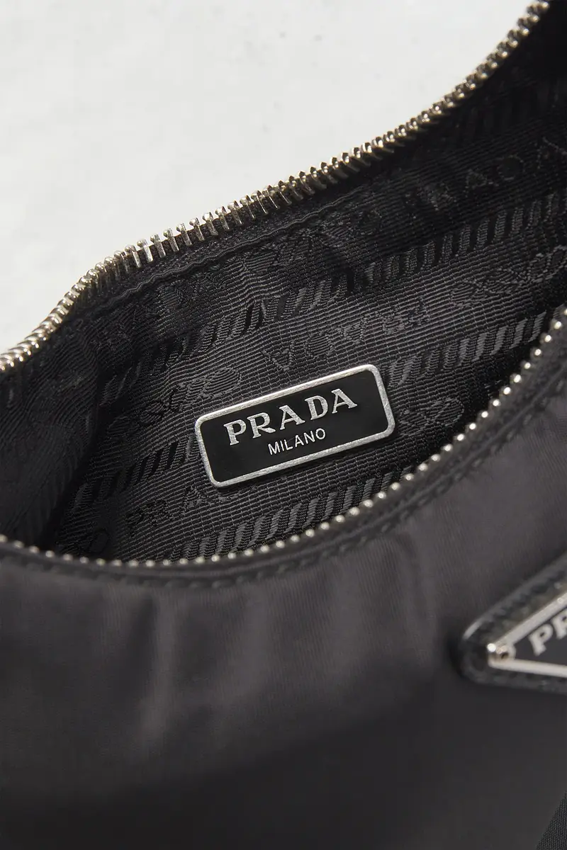 Prada Prada Re-Edition 2005 Re-Nylon Shoulder Bag | Thumbnail 6 Prada Prada Re-Edition 2005 Re-Nylon Shoulder Bag | Thumbnail 6