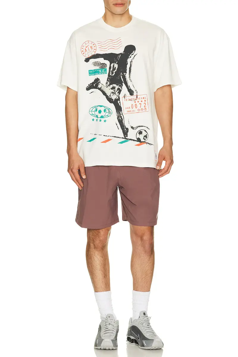 Nike NSW Tee LSE Celeb Fb | Thumbnail 3 Nike NSW Tee LSE Celeb Fb | Thumbnail 3