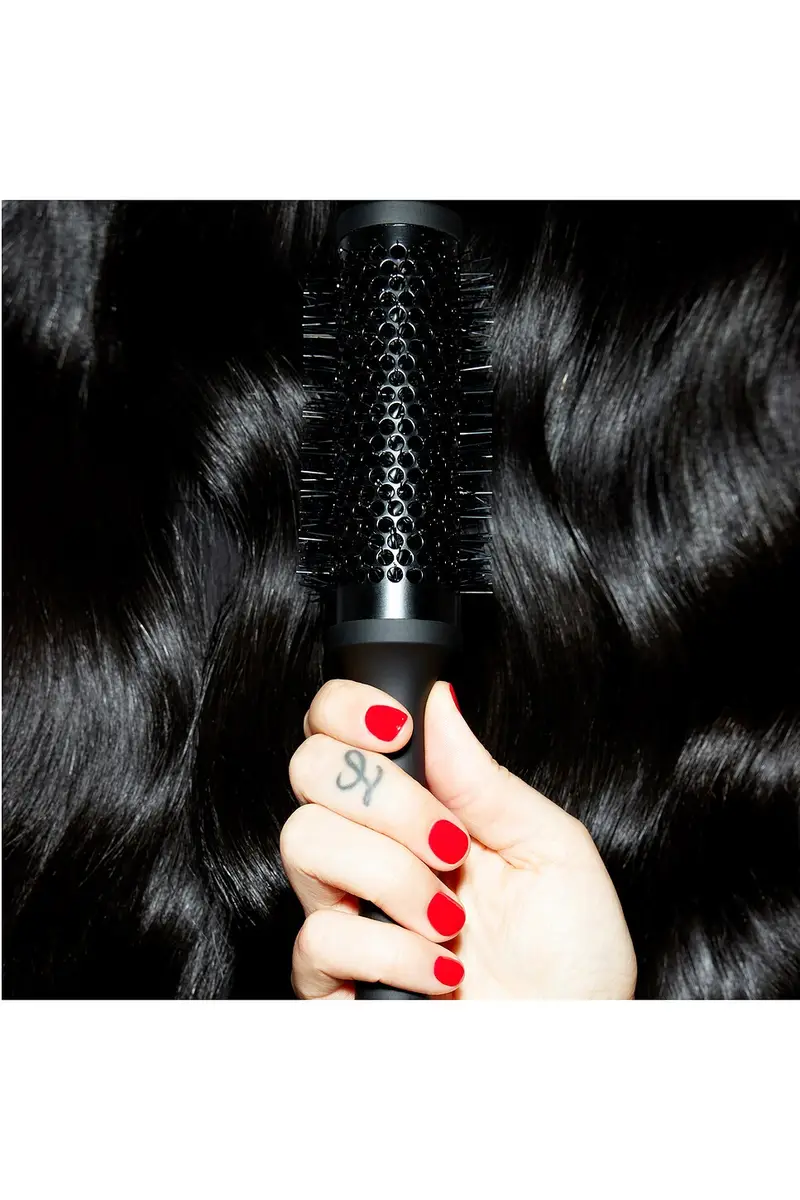 GHD 1.3 Ceramic Vented Round Brush | Thumbnail 4 GHD 1.3 Ceramic Vented Round Brush | Thumbnail 4