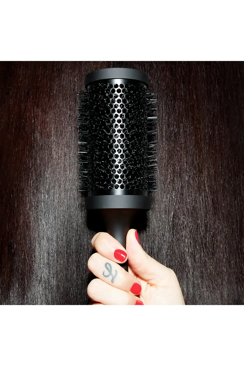 GHD 2.1 Ceramic Vented Round Brush | Thumbnail 3 GHD 2.1 Ceramic Vented Round Brush | Thumbnail 3