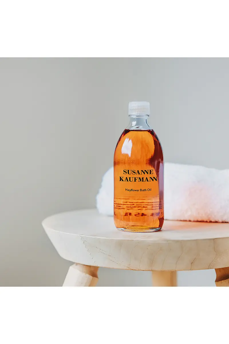 SUSANNE KAUFMANN Hayflower Bath Oil | Thumbnail 3 SUSANNE KAUFMANN Hayflower Bath Oil | Thumbnail 3