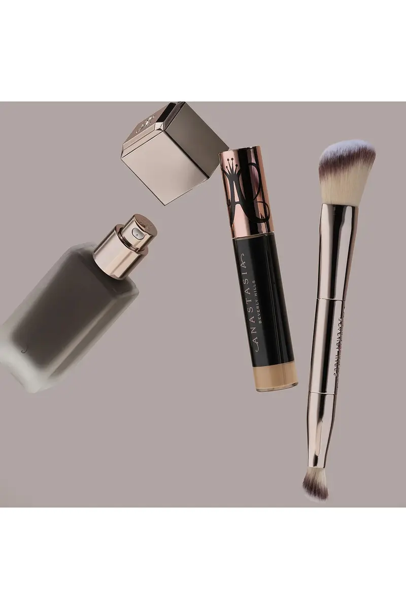 Anastasia Beverly Hills Impeccable Foundation & Face Brush | Thumbnail 6 Anastasia Beverly Hills Impeccable Foundation & Face Brush | Thumbnail 6