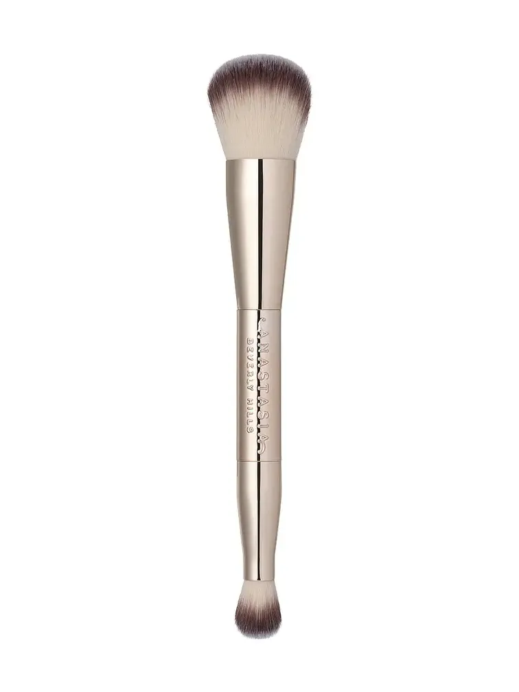 Anastasia Beverly Hills Impeccable Foundation & Face Brush
