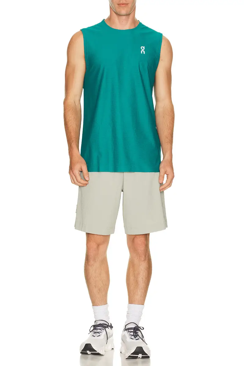 ON Court Tank | Thumbnail 3