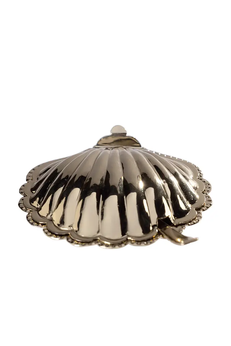 The Favorites Cap Ferrat Fan Shell Lidded Bowl With Spoon | Thumbnail 3 The Favorites Cap Ferrat Fan Shell Lidded Bowl With Spoon | Thumbnail 3
