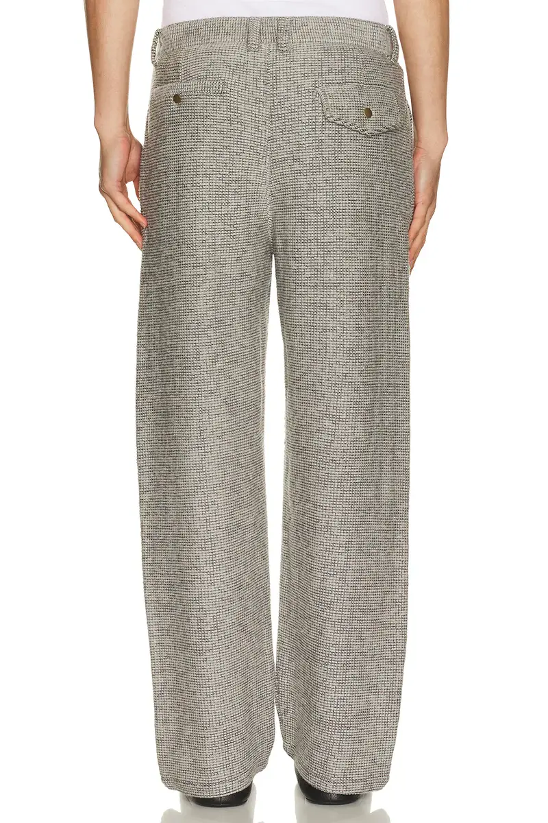 Isa Boulder Dream Loose Pants | Thumbnail 3