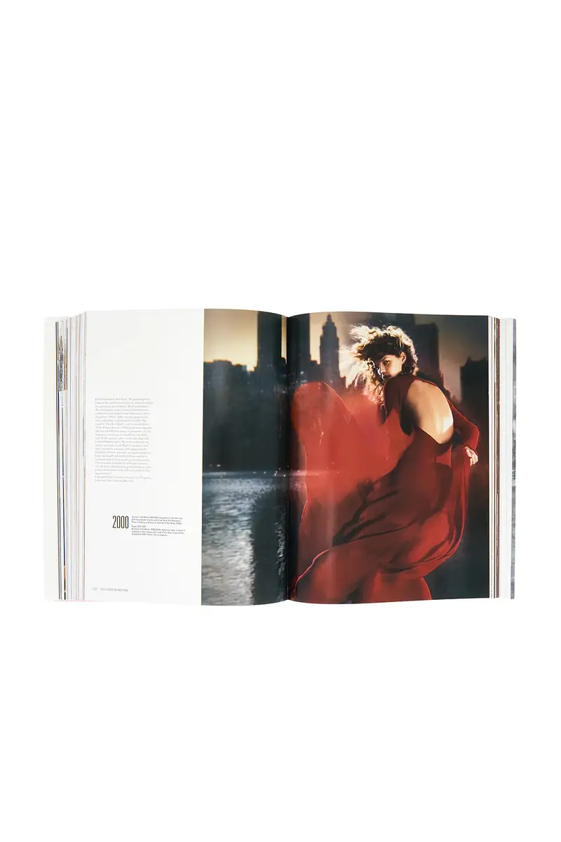 TASCHEN Valentino. A Grand Italian Epic | Thumbnail 5