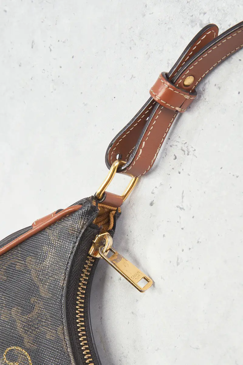 Celine Celine Ava Triomphe Shoulder Bag | Thumbnail 6 Celine Celine Ava Triomphe Shoulder Bag | Thumbnail 6
