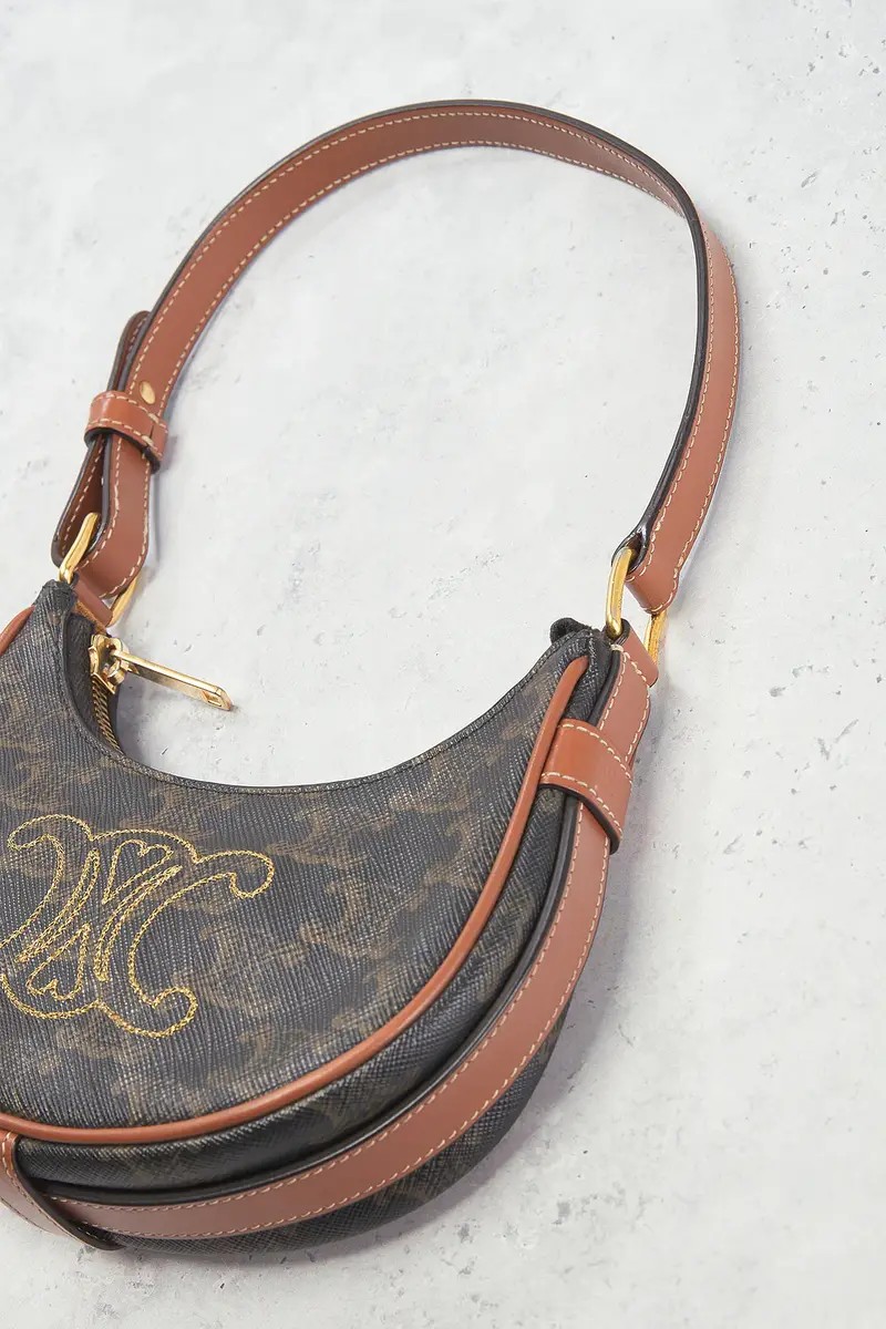 Celine Celine Ava Triomphe Shoulder Bag | Thumbnail 8 Celine Celine Ava Triomphe Shoulder Bag | Thumbnail 8