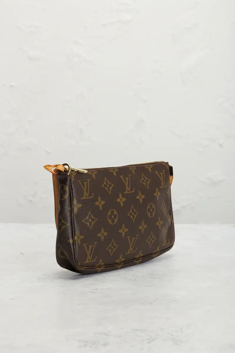 Louis Vuitton Louis Vuitton Monogram Pochette Accessoires Shoulder Bag | Thumbnail 4 Louis Vuitton Louis Vuitton Monogram Pochette Accessoires Shoulder Bag | Thumbnail 4