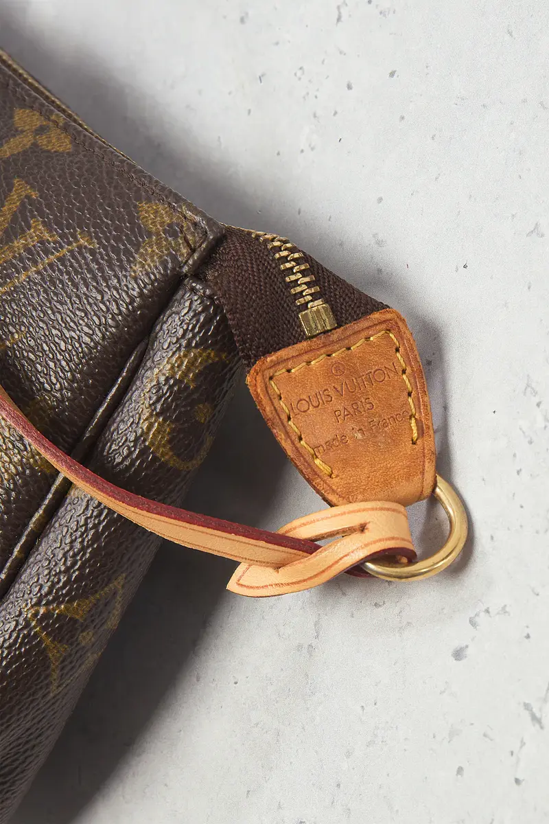 Louis Vuitton Louis Vuitton Monogram Pochette Accessoires Shoulder Bag | Thumbnail 6