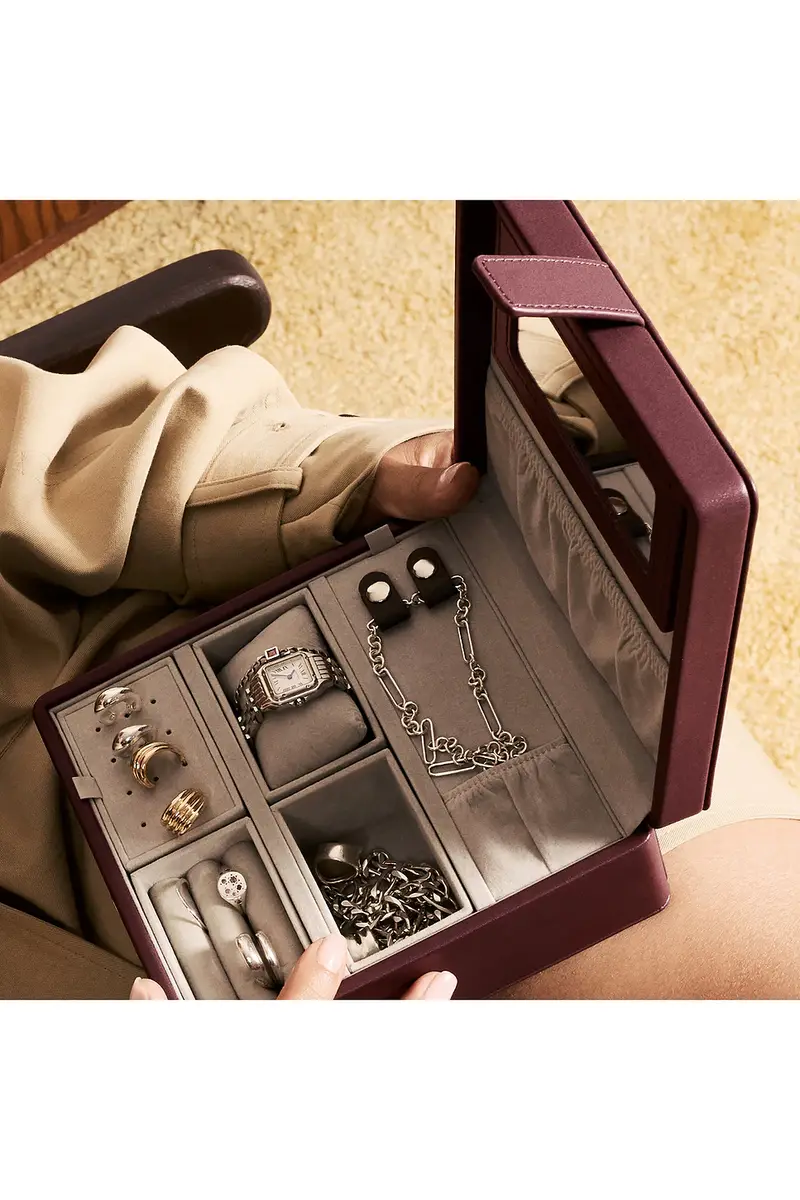 ETOILE COLLECTIVE Capsule Case | Thumbnail 2 ETOILE COLLECTIVE Capsule Case | Thumbnail 2