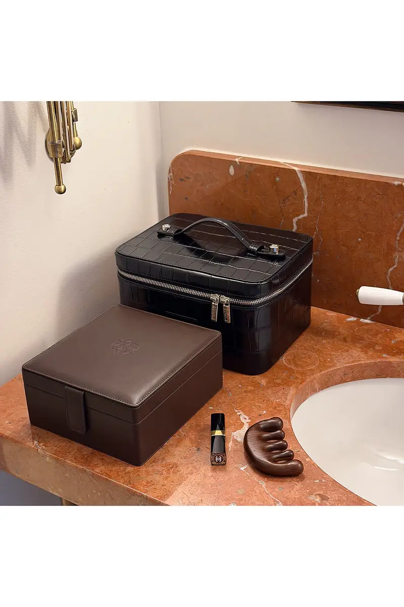 ETOILE COLLECTIVE Capsule Case | Thumbnail 4
