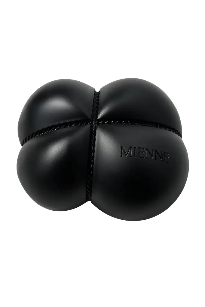Mienne Incendier Bar Soap | Image 1 Mienne Incendier Bar Soap | Image 1