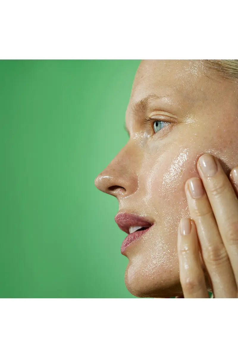 Bioeffect Facial Cleanser | Thumbnail 3