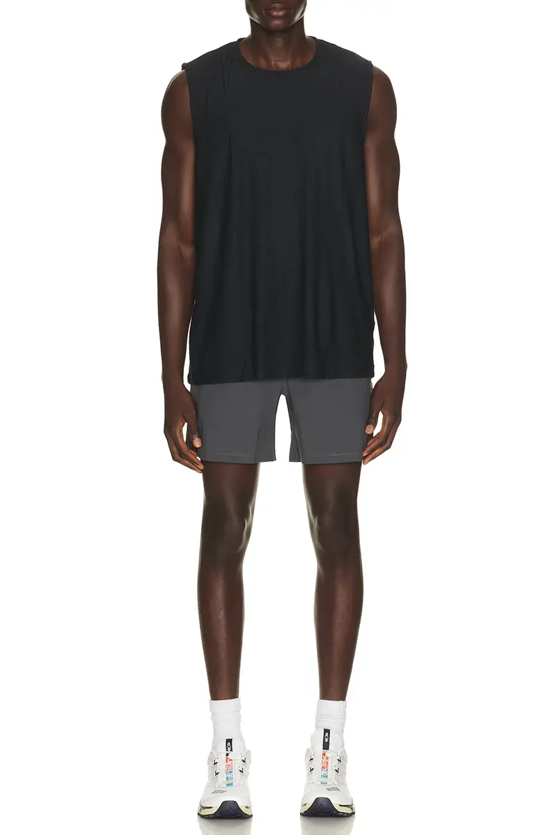 Beyond Yoga Warplite Range Lined Short | Thumbnail 3 Beyond Yoga Warplite Range Lined Short | Thumbnail 3