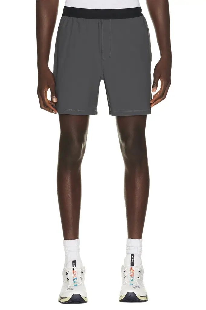 Beyond Yoga Warplite Range Lined Short | Image 1 Beyond Yoga Warplite Range Lined Short | Image 1