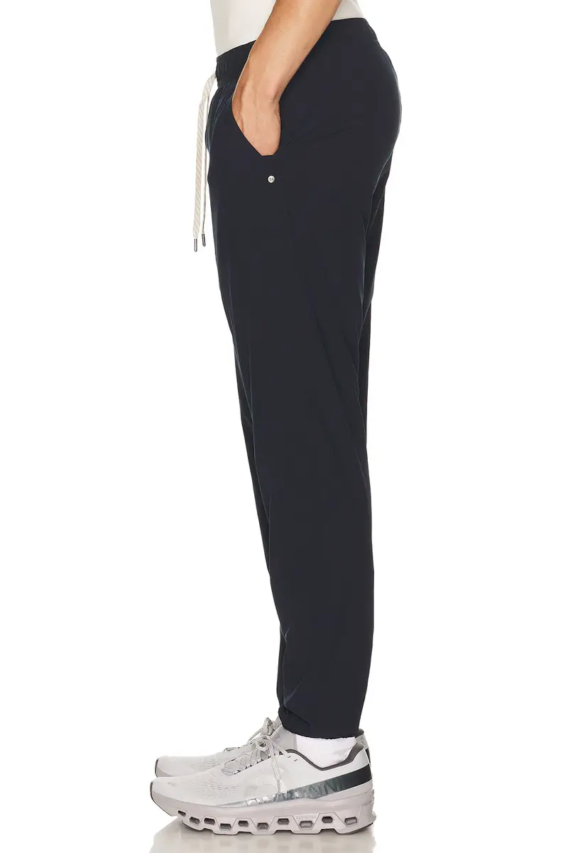Vuori Kore Lined 28 Jogger | Thumbnail 2 Vuori Kore Lined 28 Jogger | Thumbnail 2