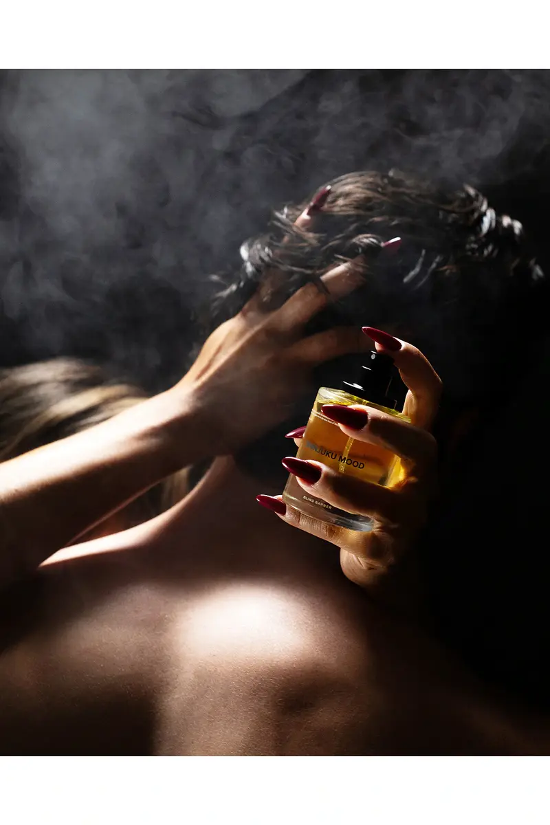 Blind Barber Shinjuku Mood Eau De Parfum | Thumbnail 3 Blind Barber Shinjuku Mood Eau De Parfum | Thumbnail 3