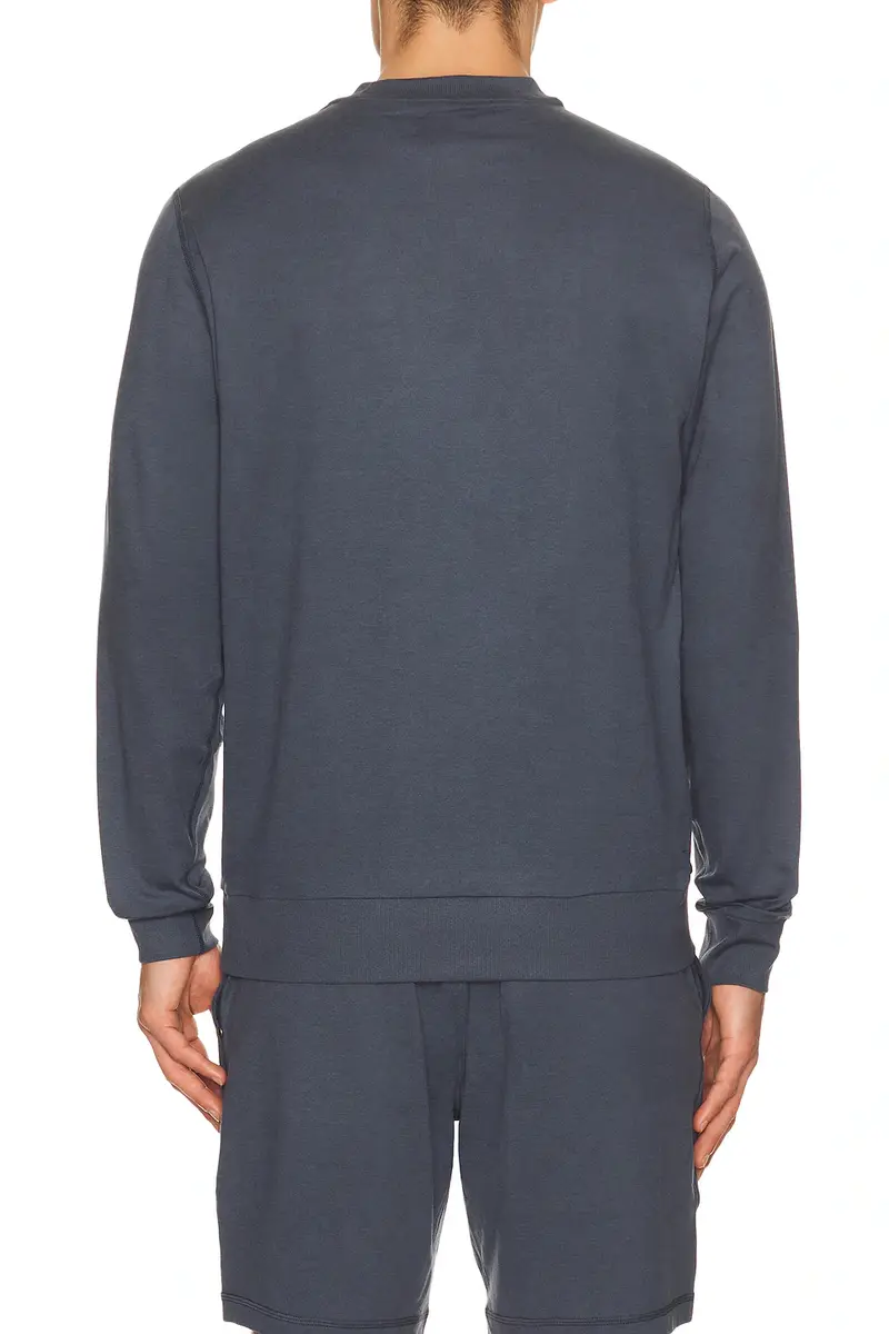Vuori Ponto Performance Crew Pullover Sweater | Thumbnail 2