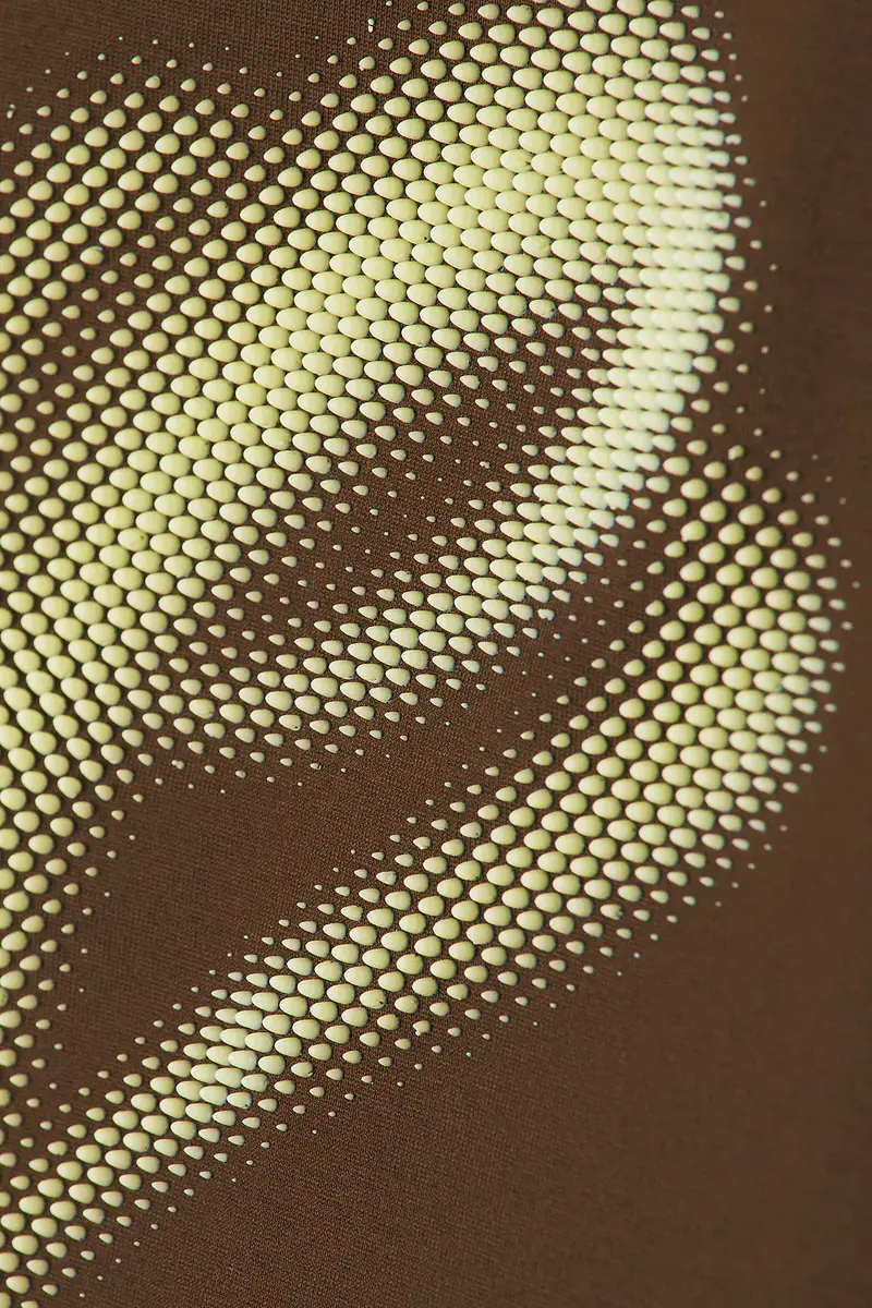 Etai LA 3D Print Dot Brust E Tee | Thumbnail 3