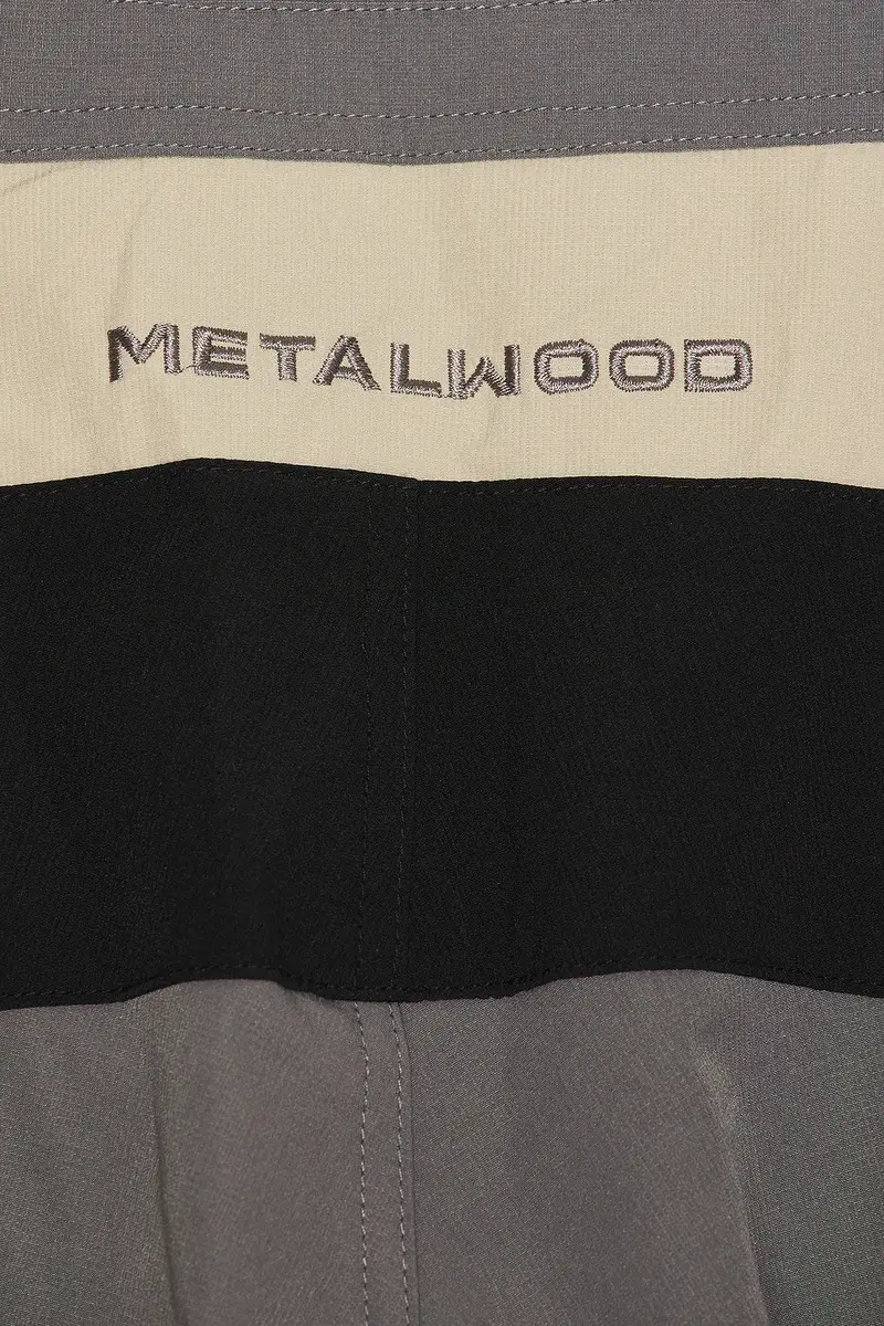 Metalwood Studio Machine Short | Thumbnail 5