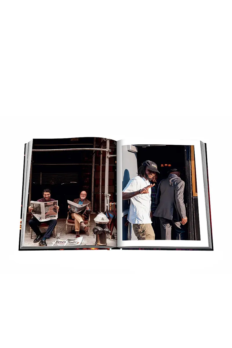 ASSOULINE New York Chic | Thumbnail 6 ASSOULINE New York Chic | Thumbnail 6