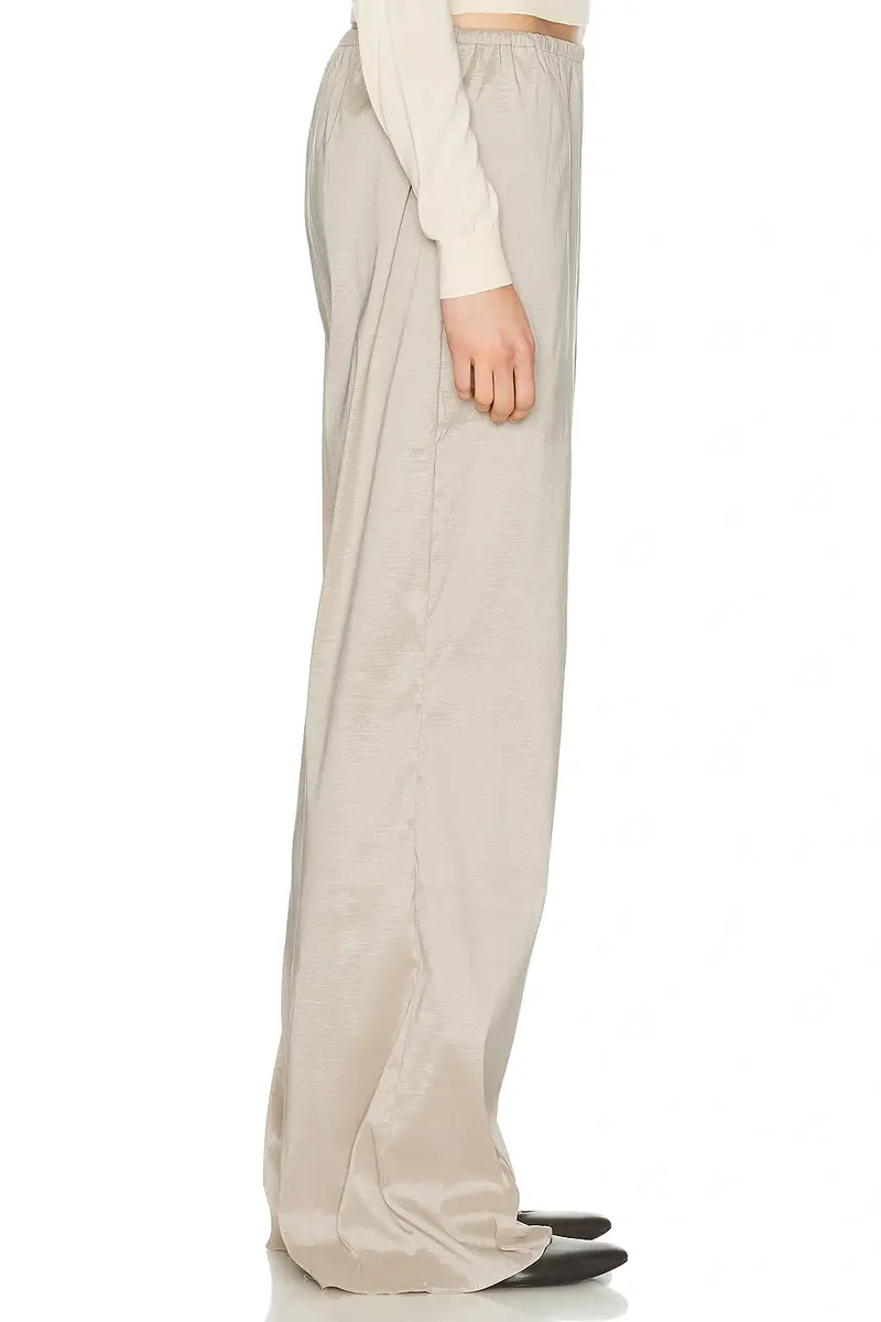 L'Academie Maricel Pant | Thumbnail 3 L'Academie Maricel Pant | Thumbnail 3