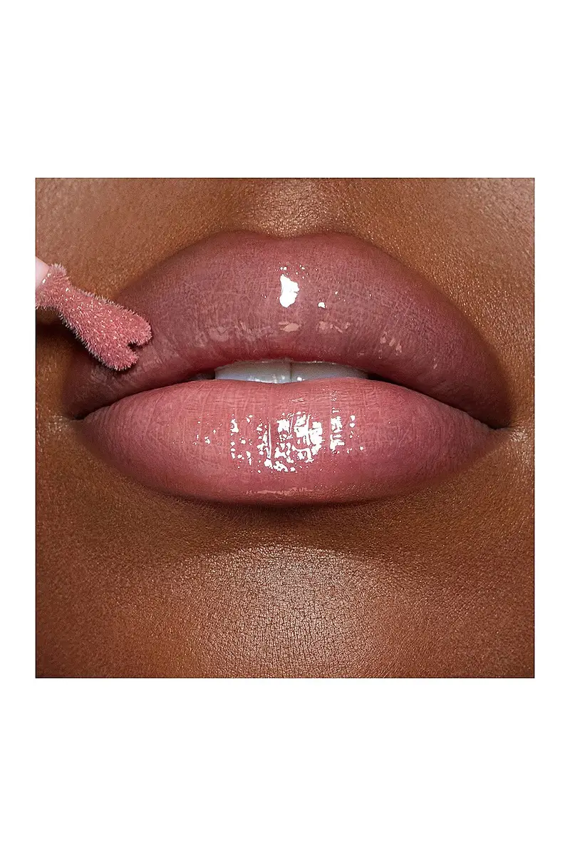 Charlotte Tilbury Collagen Lip Bath | Thumbnail 6 Charlotte Tilbury Collagen Lip Bath | Thumbnail 6