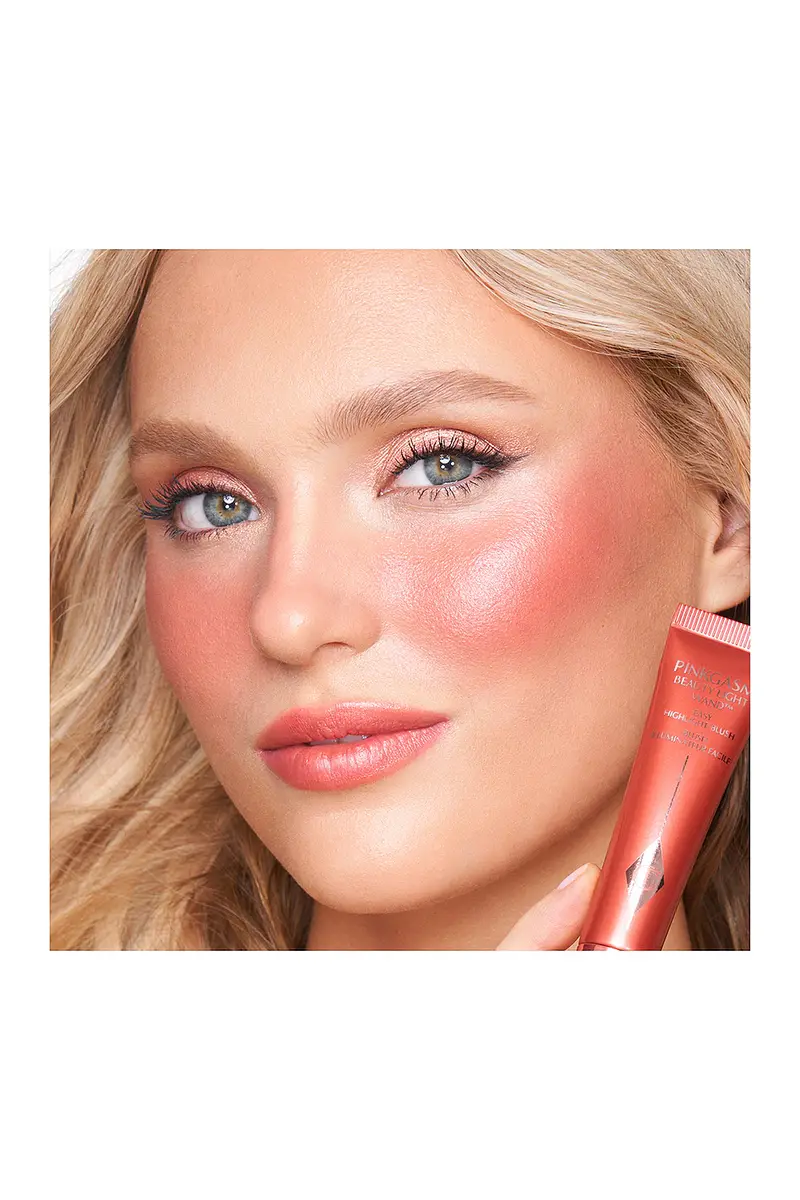 Charlotte Tilbury Beauty Light Wand | Thumbnail 4 Charlotte Tilbury Beauty Light Wand | Thumbnail 4
