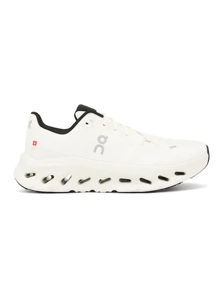 ON Cloudtilt Sneaker