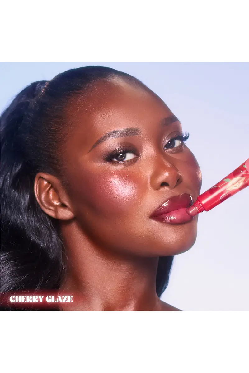 Charlotte Tilbury Unreal Lips Healthy Glow Nectar Oil | Thumbnail 3 Charlotte Tilbury Unreal Lips Healthy Glow Nectar Oil | Thumbnail 3