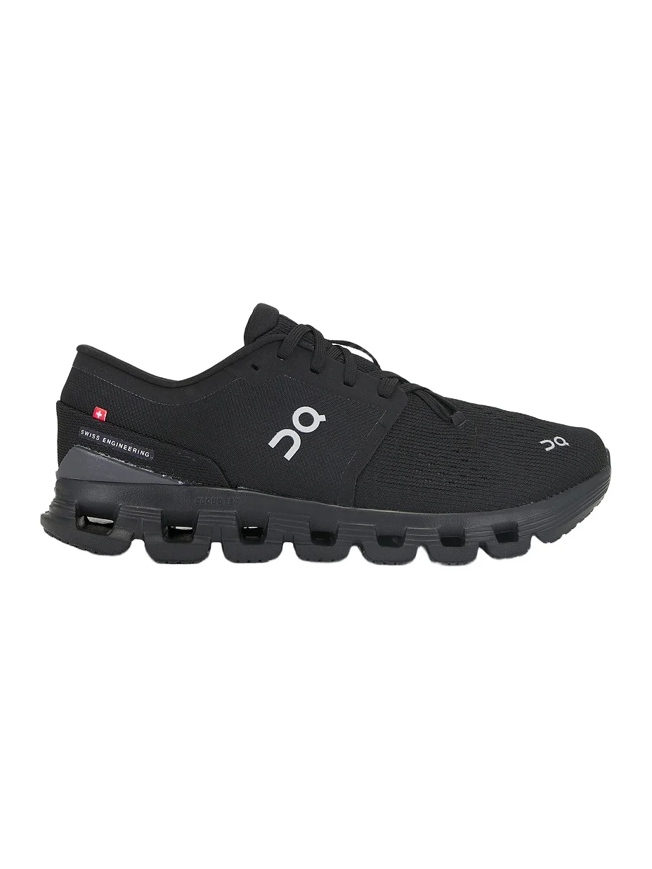 ON Cloud X 4 Sneaker