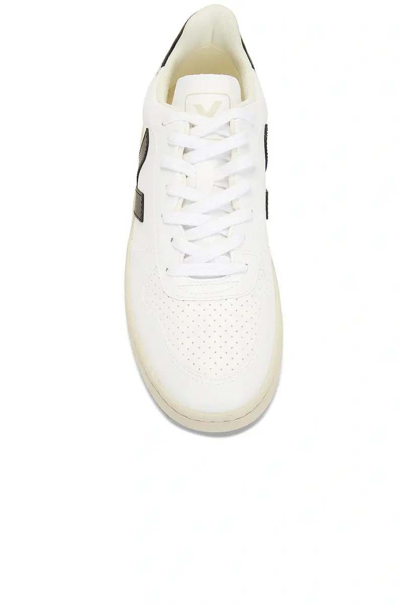 Veja V-10 Sneakers | Thumbnail 4