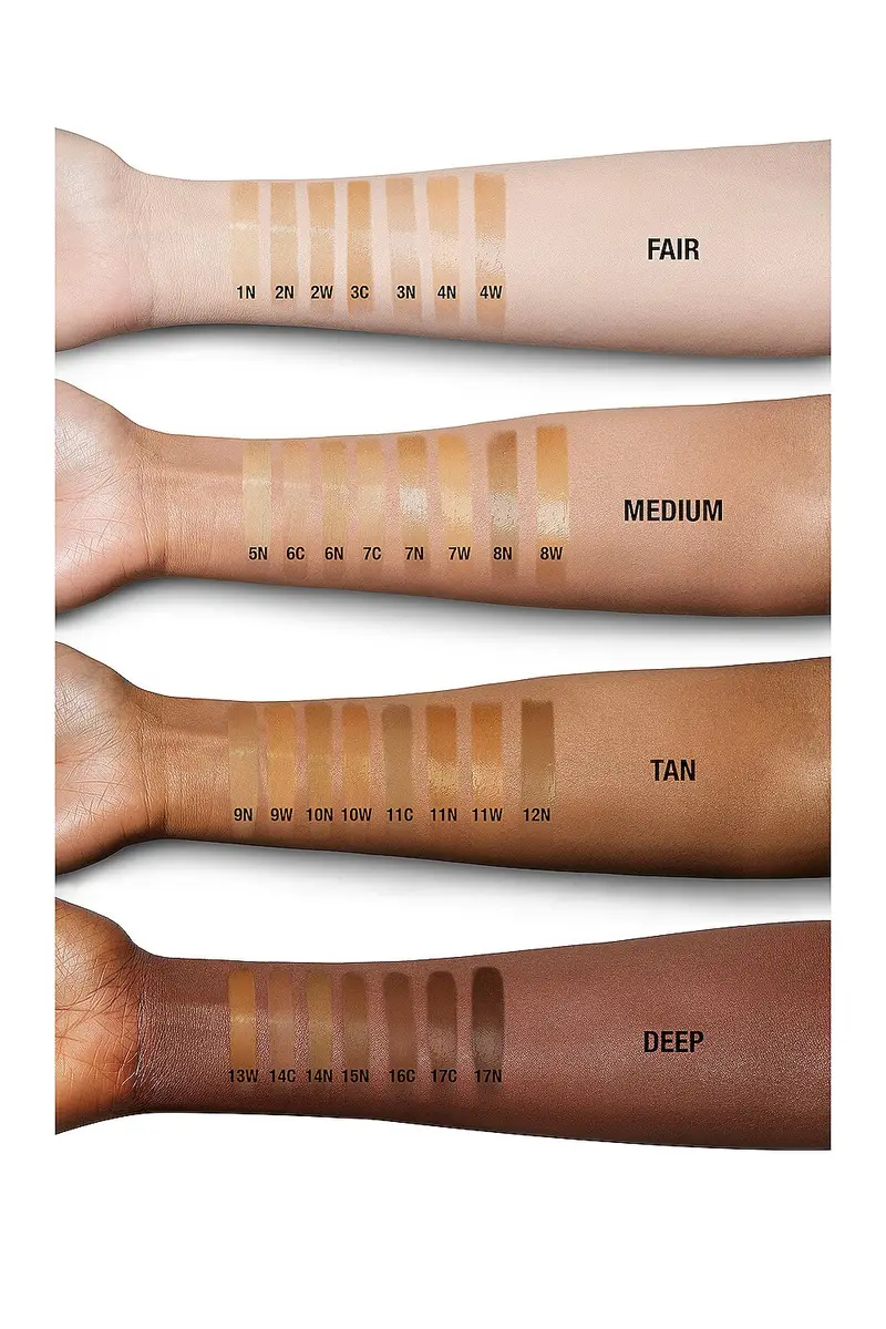 Charlotte Tilbury Charlotte's Beautiful Skin Medium Coverage Liquid Foundation with Hyaluronic Acid | Thumbnail 3 Charlotte Tilbury Charlotte's Beautiful Skin Medium Coverage Liquid Foundation with Hyaluronic Acid | Thumbnail 3