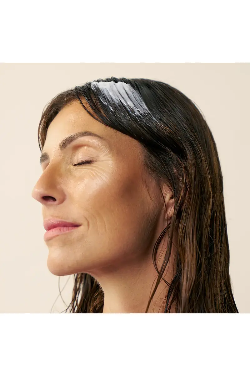 Christophe Robin Color Shield Cleansing Mask with Camu Camu Berries | Thumbnail 4 Christophe Robin Color Shield Cleansing Mask with Camu Camu Berries | Thumbnail 4