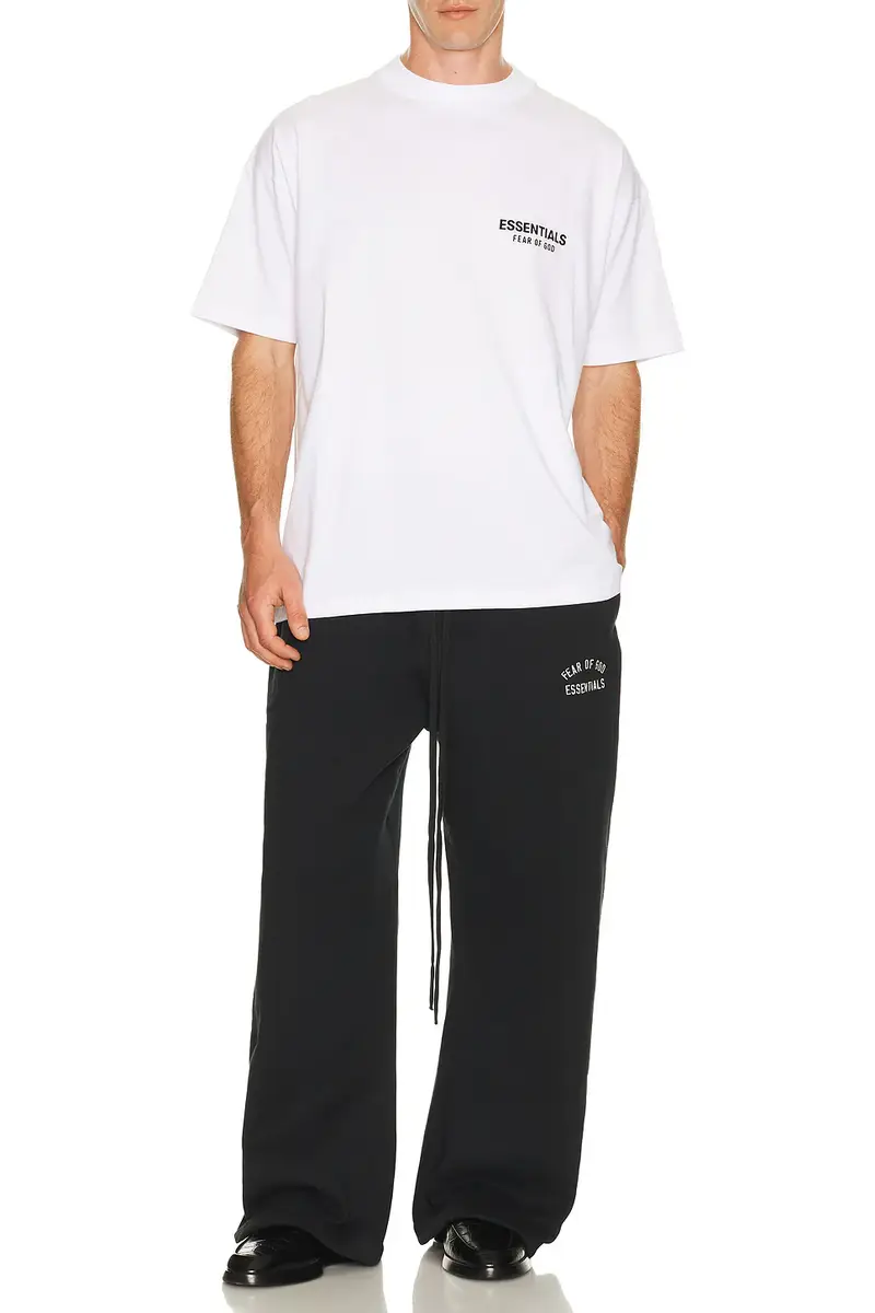 Fear of God Essentials Classic Fit T-Shirt | Thumbnail 3